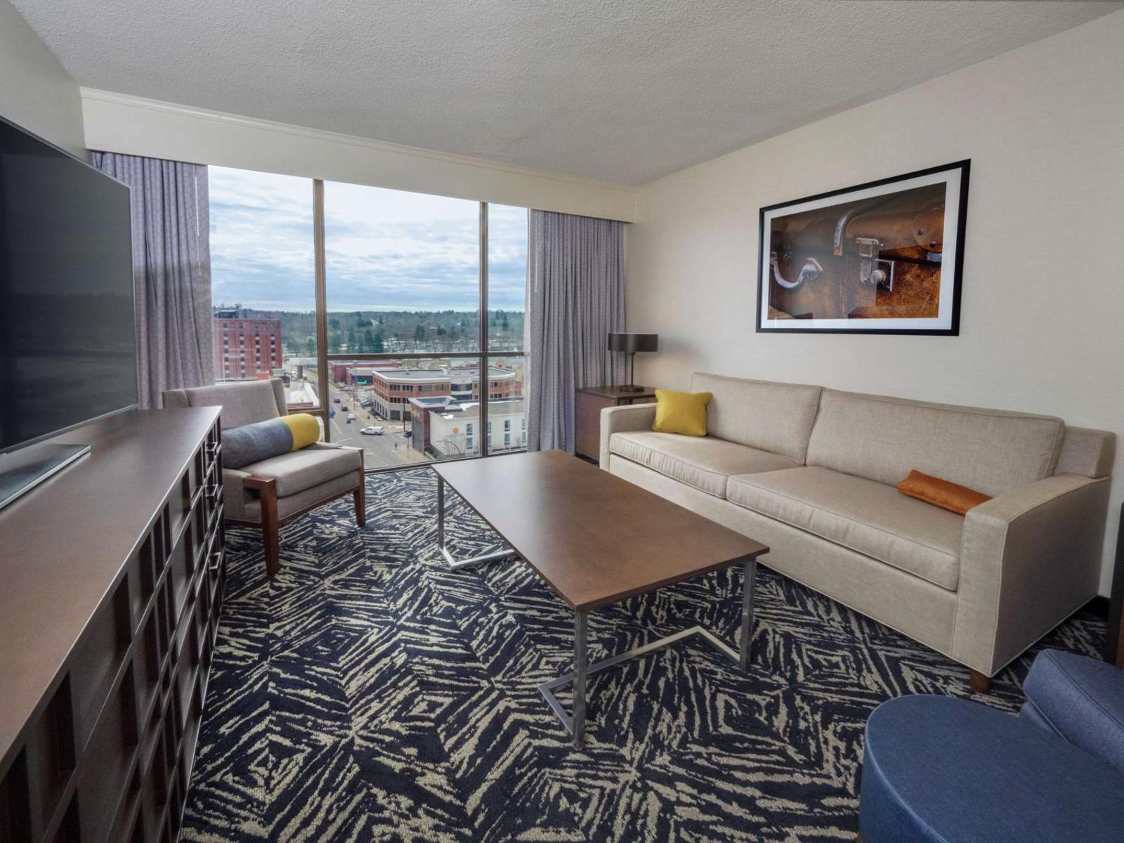 DoubleTree By Hilton Jamestown, NY